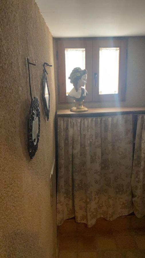 فيلا Casa Zapatero En Somontano Salas Bajas المظهر الخارجي الصورة